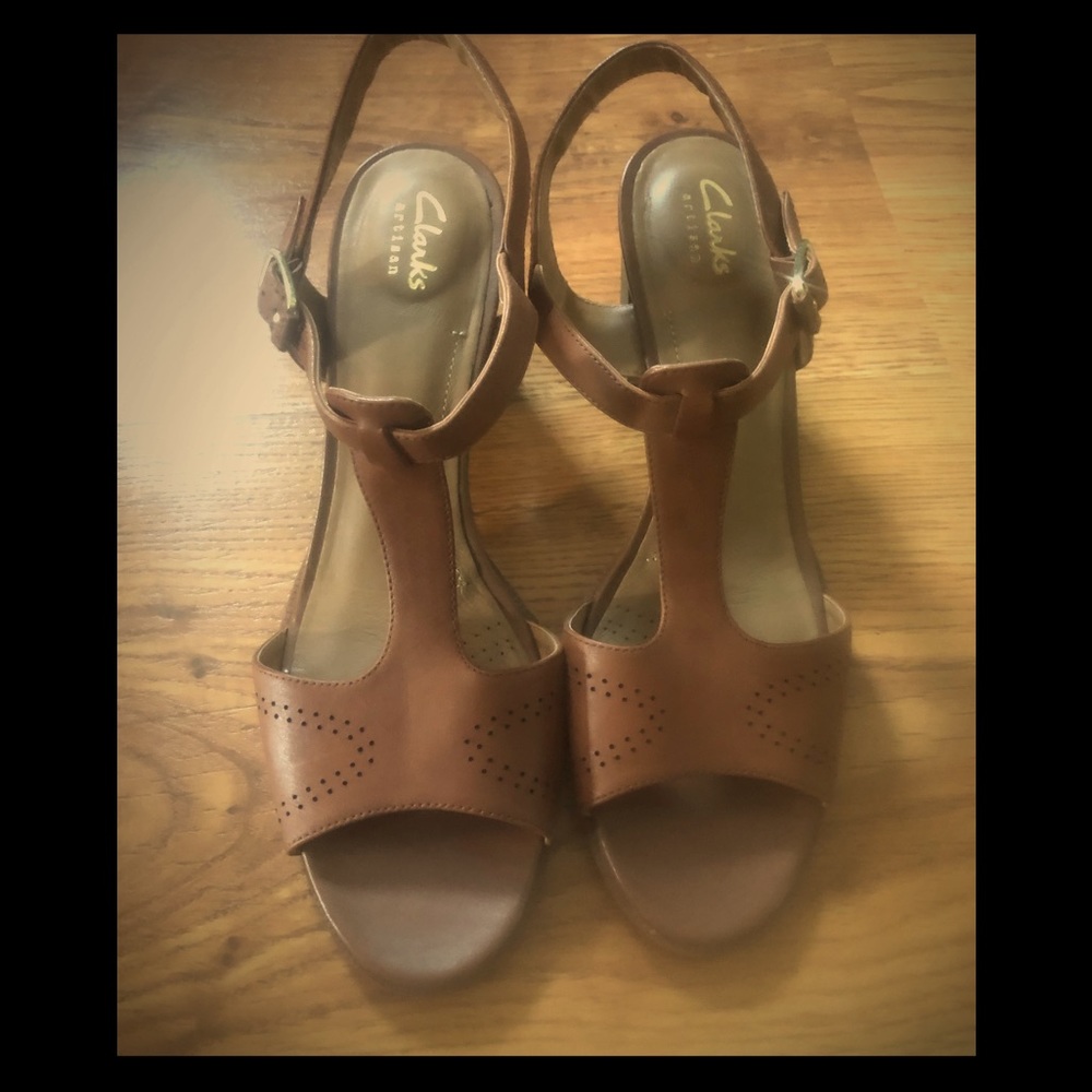 Clark’s Artisan heel Sandal